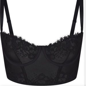 Skims lace unlined balconette corset in Onyx